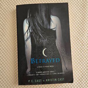 4/$25 P. C. Cast‎ + Kristin Cast - Betrayed - Paperback